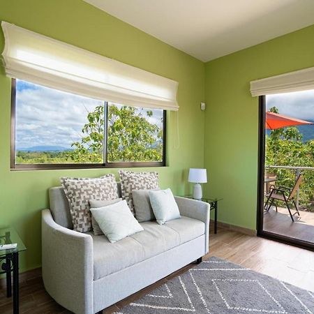 Villa Kiskadee - Beautiful Mountain Views With Private Pool Кепос Экстерьер фото